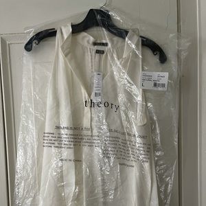NWT Theory silk sleeveless top in ivory size L